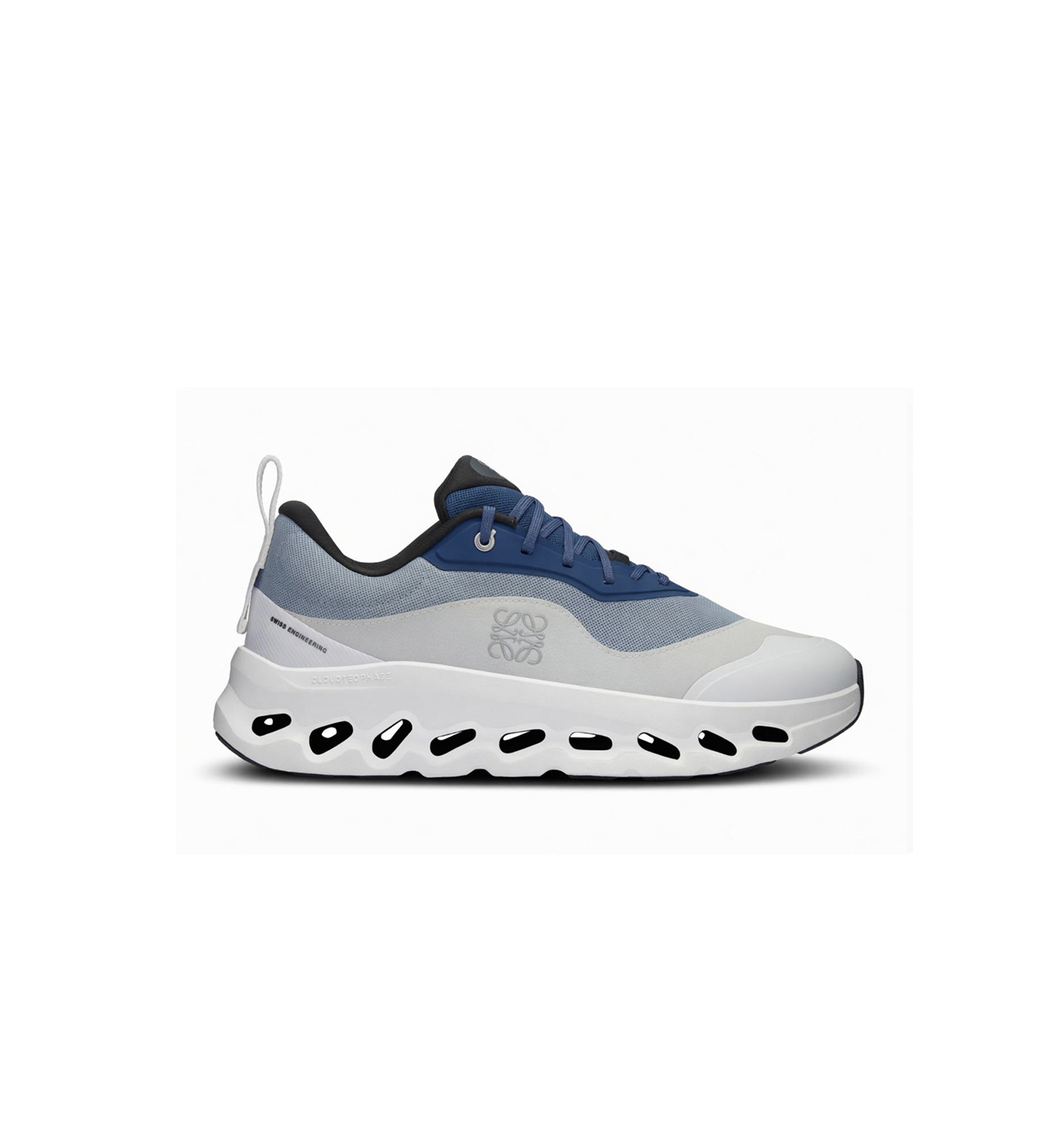  Cloudtilt LOEWE BLUE WHITE