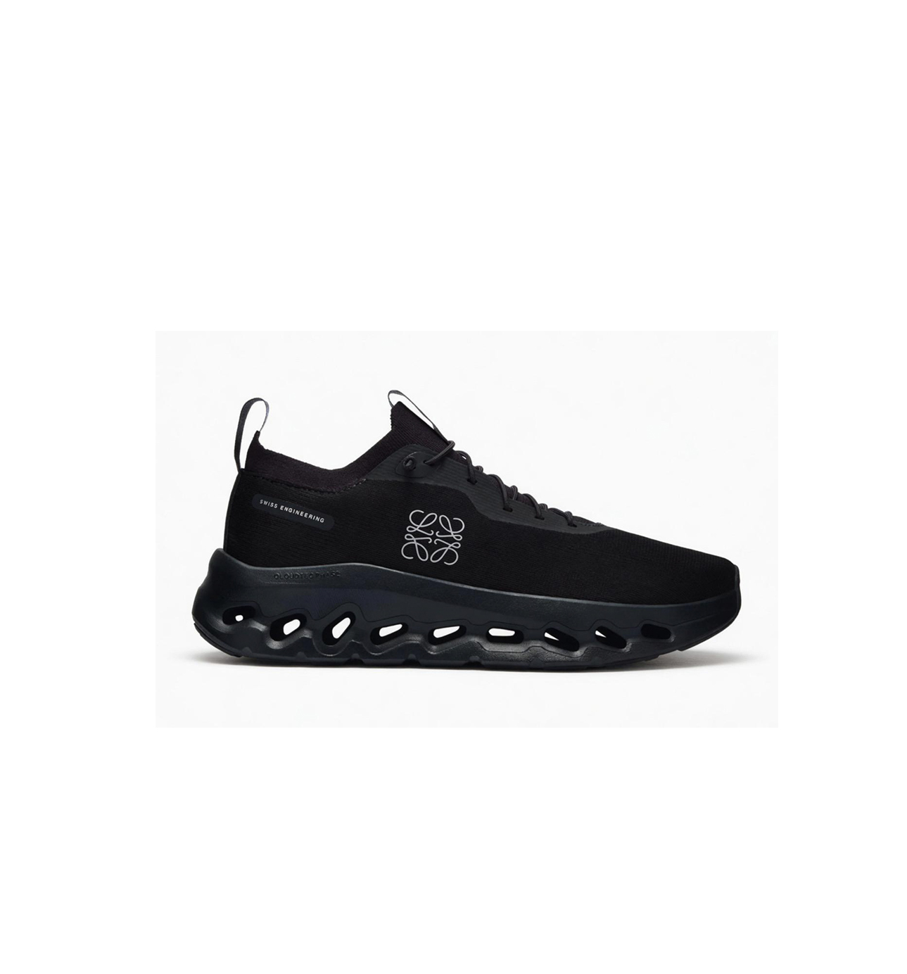  Cloudtilt LOEWE BLACK